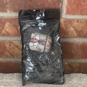 🆕 Plastic Pistol Raw Hide Snake phone Accessory